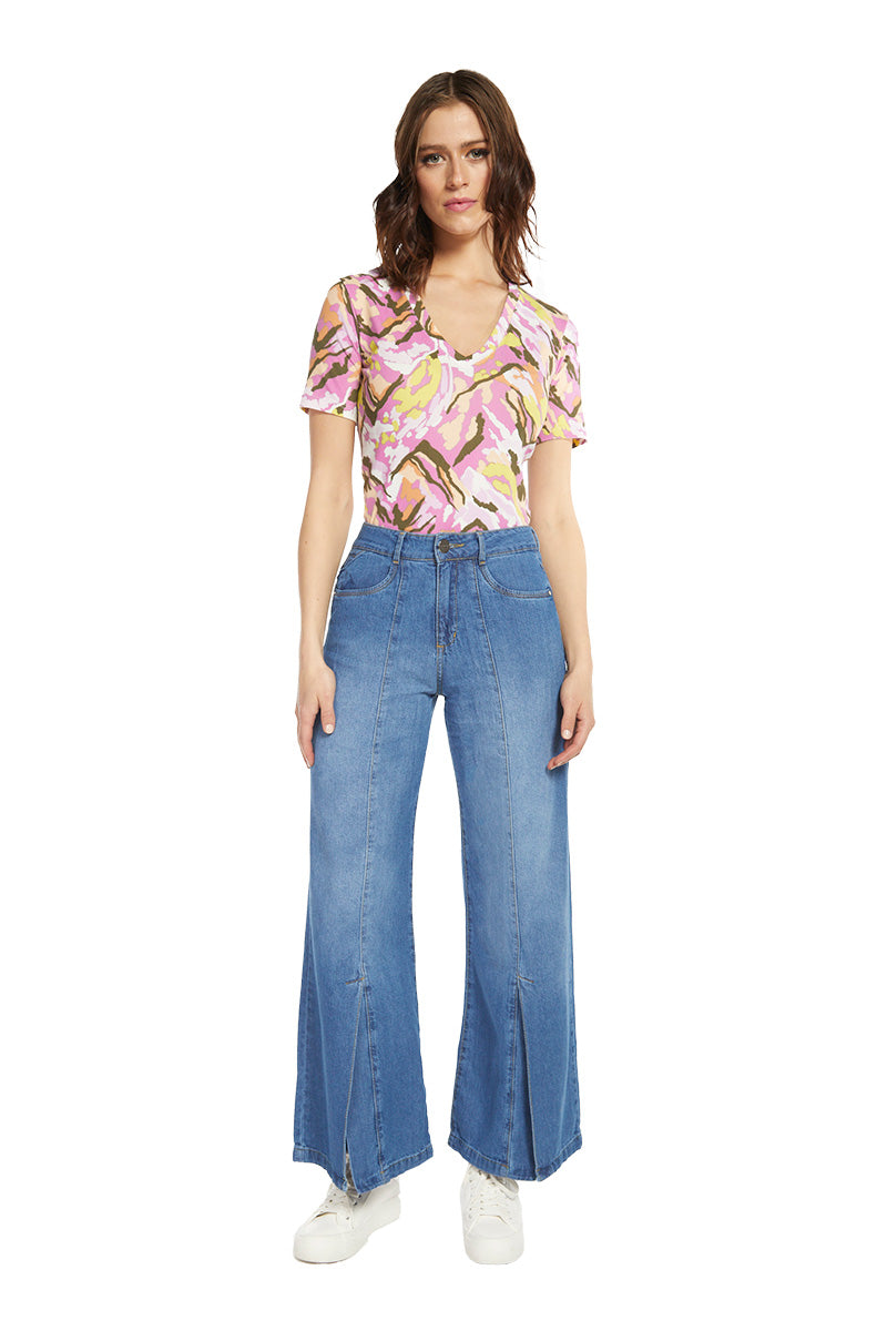 jeans-mujer-amalia-tiro-alto-wide-leg-4212-celeste-1bcbd514-ab54-4ec9-ae15-0e55784eb562.jpg