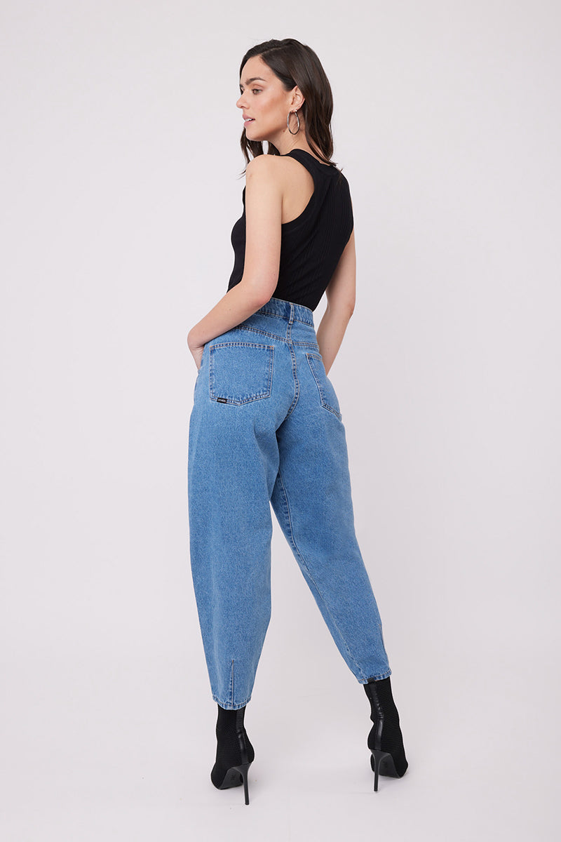 Slouchy Jeans   3679