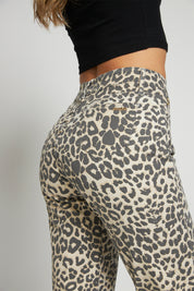 Jeans Mom Slim Push In  5049