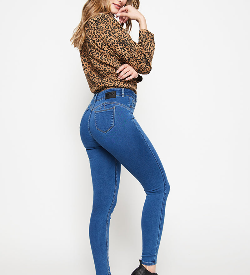 amalia3044-5f77ffb5-0d86-4666-bd17-41e87543f80a.jpg