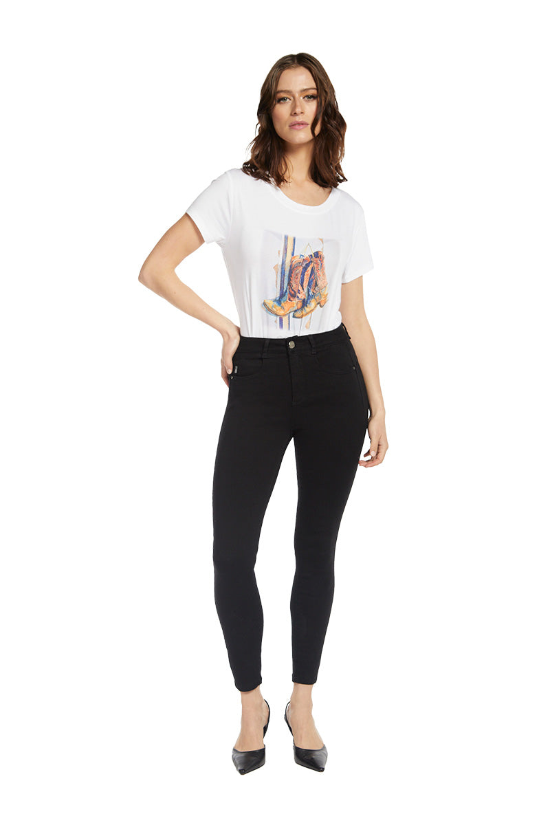 jeans-mujer-amalia-tiro-alto-pitillo-coral-2730-negro-586e1e94-7430-44c8-adf0-932fa209f24d.jpg