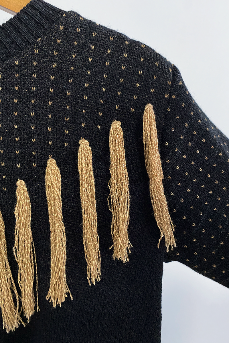 Sweater · 4476