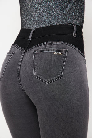 RUBY JEANS · HIGH WAIST · 4096